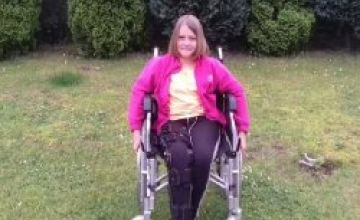 "Dla serc szlachetnych najwyższą rozkoszą, gdy drugim radość w niedoli przynoszą" - Adam Asnyk