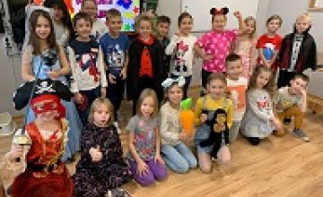 Międzynarodowy Dzień Postaci
z Bajek w naszej szkole uczczony.