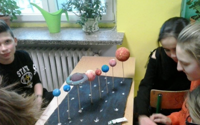 Tworzymy modele Układu Słonecznego