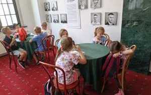 W teatrze (2)